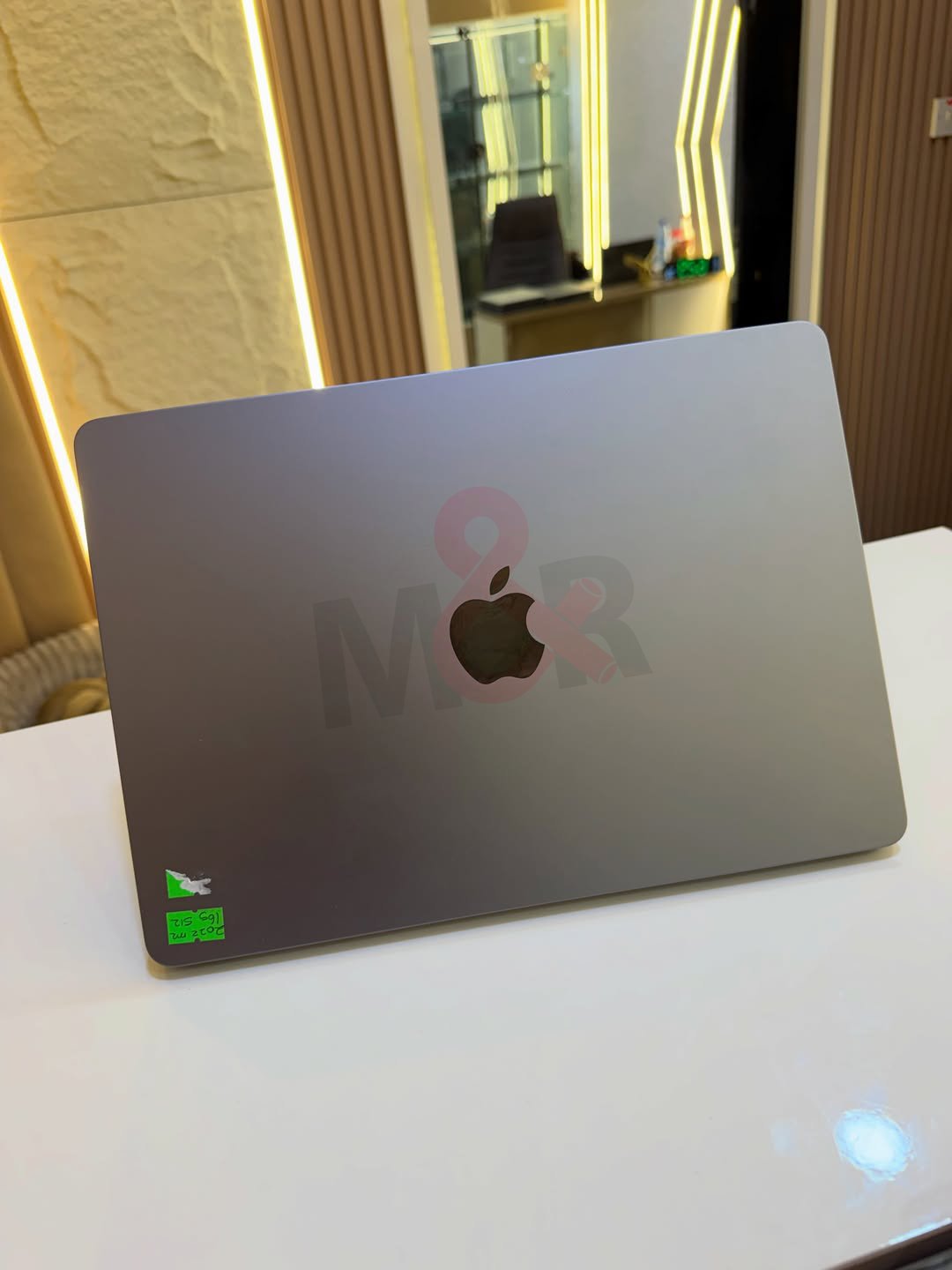 Apple MacBook Pro 13-inch (M2, 2022) - 16GB RAM, 512GB SSD 3 Apple MacBook Pro 13-inch (M2, 2022) - 16GB RAM, 512GB SSD