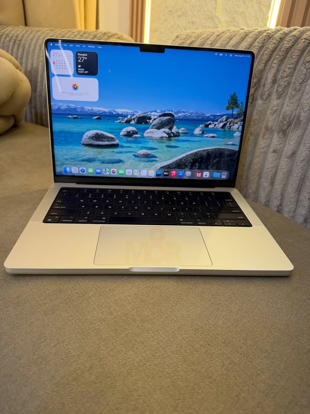 Apple MacBook Pro 14-inch (M3 Pro, 2023) - 18GB, 512GB 1 Apple MacBook Pro 2023 M3 Pro 14-inch - 18GB, 512GB