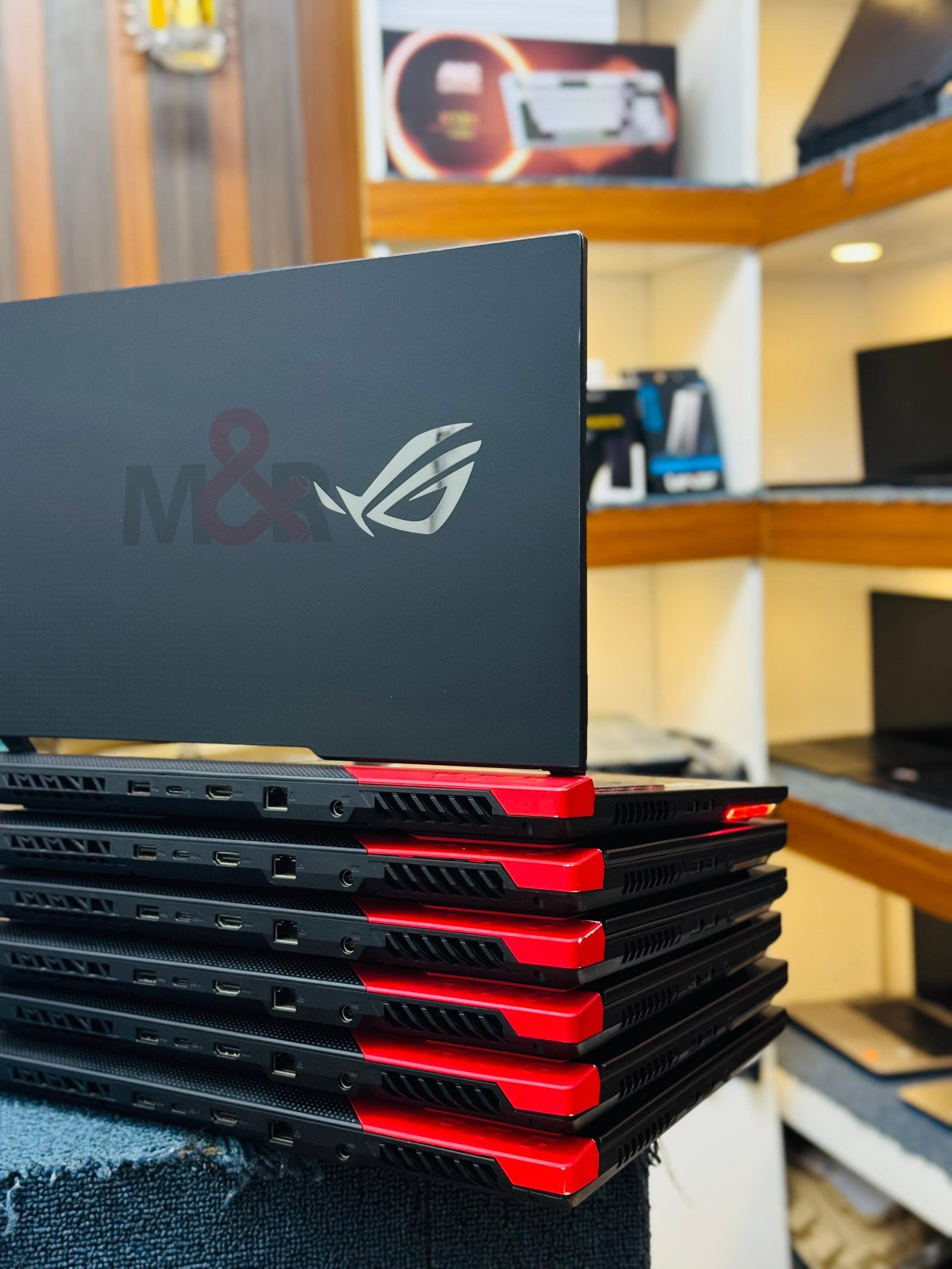 ASUS ROG Strix G15 - Ryzen 9 5900HX, RTX 3060, 16GB, 1TB 6 ASUS ROG Strix G15 – Ryzen 9 5900HX, RTX 3060, 16GB, 1TB