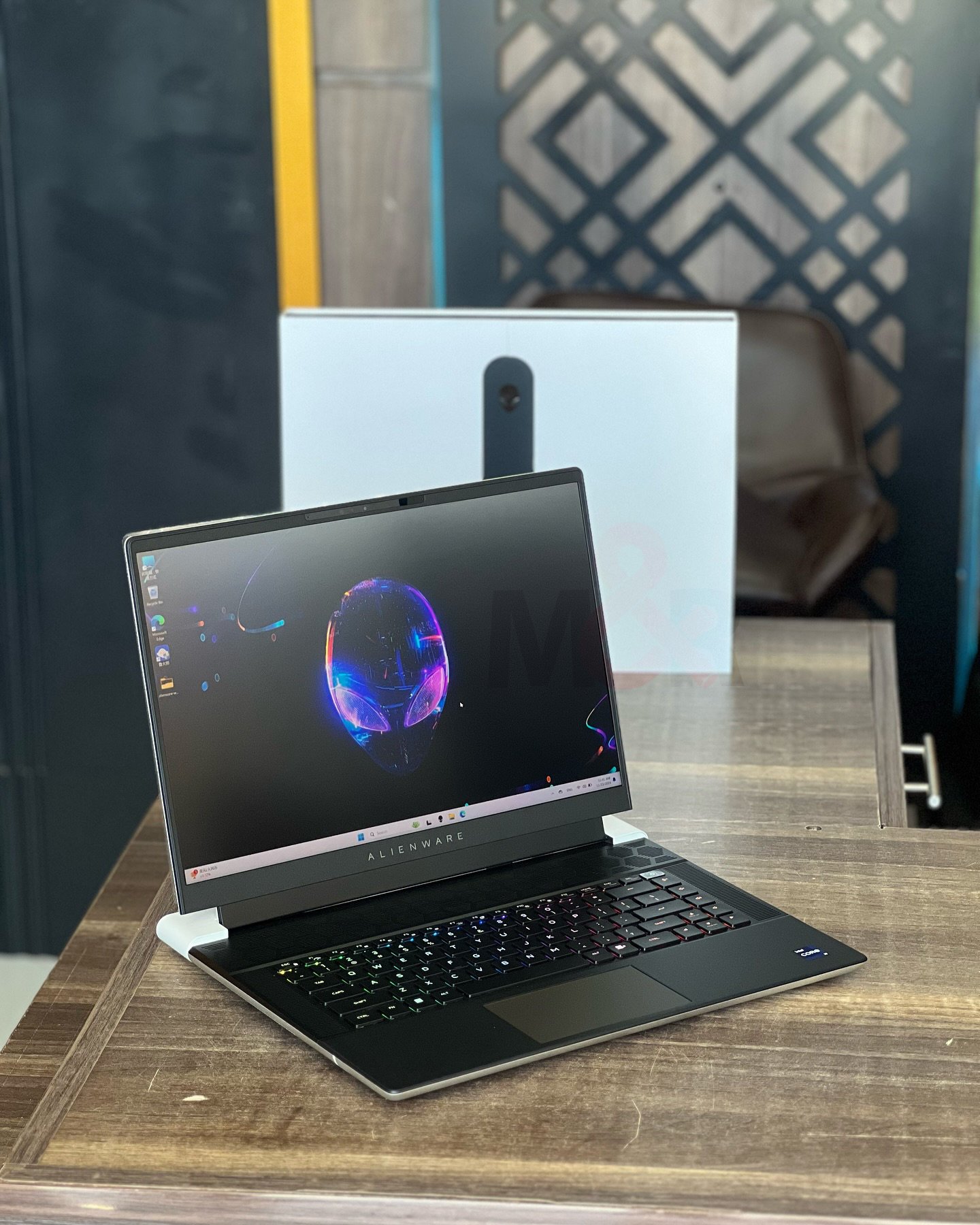 Dell Alienware x16 R1 - Core i9, RTX 4090 16GB, 32GB, 1TB (QHD+ 240Hz) 3 Dell Alienware x16 R1 - Core i9, RTX 4090 16GB, 32GB, 1TB (QHD+ 240Hz)