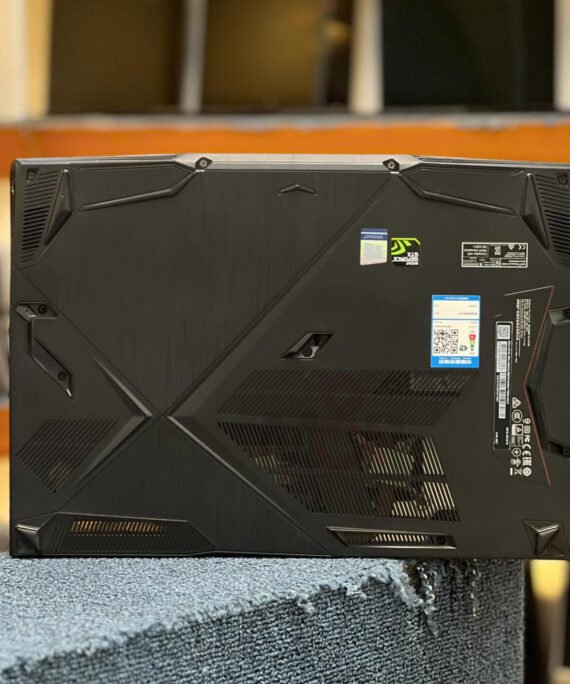 Buy Laptops Online | Clean UK Used Laptops for Sale 32 MSI GF63 Thin (8SC) - Core i7, GTX 1050 4GB, 16GB, 512GB