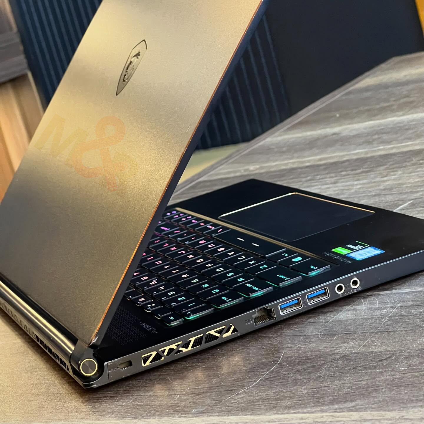 MSI GS65 Stealth - Core i7-9750H, GTX 1660Ti 6GB, 16GB, 512GB (144Hz) 4 MSI GS65 Stealth - Core i7-9750H, GTX 1660Ti 6GB, 16GB, 512GB (144Hz)