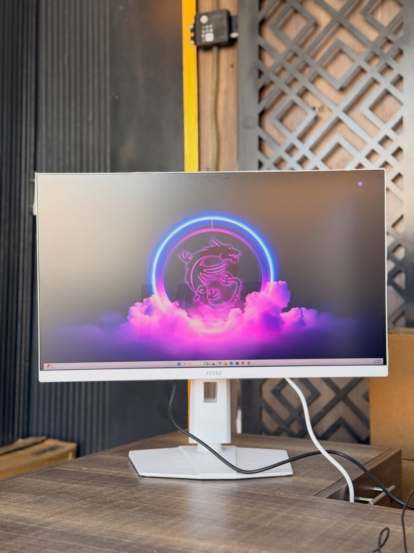 MSI MAG Gaming Monitor E20 - 27-inch 2K WQHD 200Hz 1 MSI MAG Gaming Monitor E20 - 27-inch 2K WQHD 200Hz