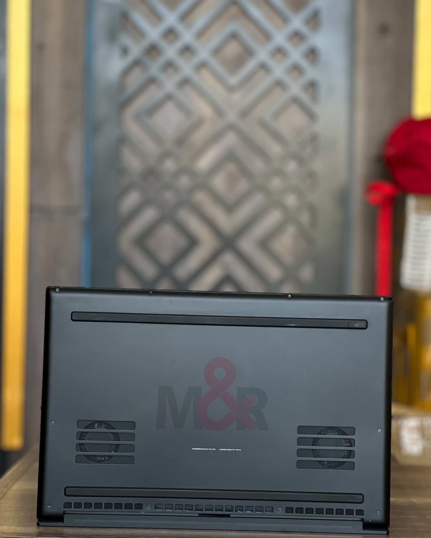 Razer Blade 15 Advanced (Early 2020) - Core i7, RTX 2080 Super, 16GB, 512GB 3 Razer Blade 15 Advanced (Early 2020) - Core i7, RTX 2080 Super, 16GB, 512GB